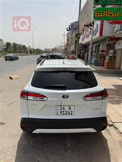 تۆیۆتا کۆرۆلا کرۆس